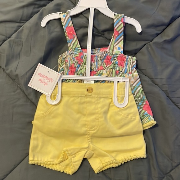 Girls 2-piece short set - Picture 2 of 3